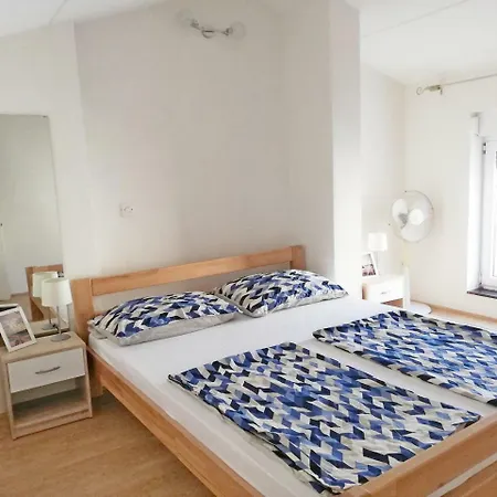 Apartment Agava Porec Esterno foto